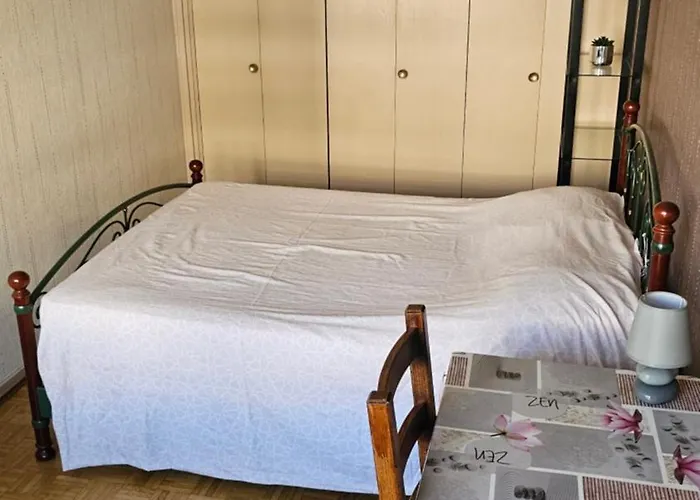 Appartement 2 Couchages Pour 4 Personnes - Completement Equipe