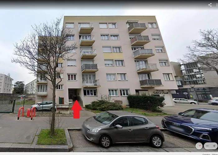 Appartement 2 Couchages Pour 4 Personnes - Completement Equipe