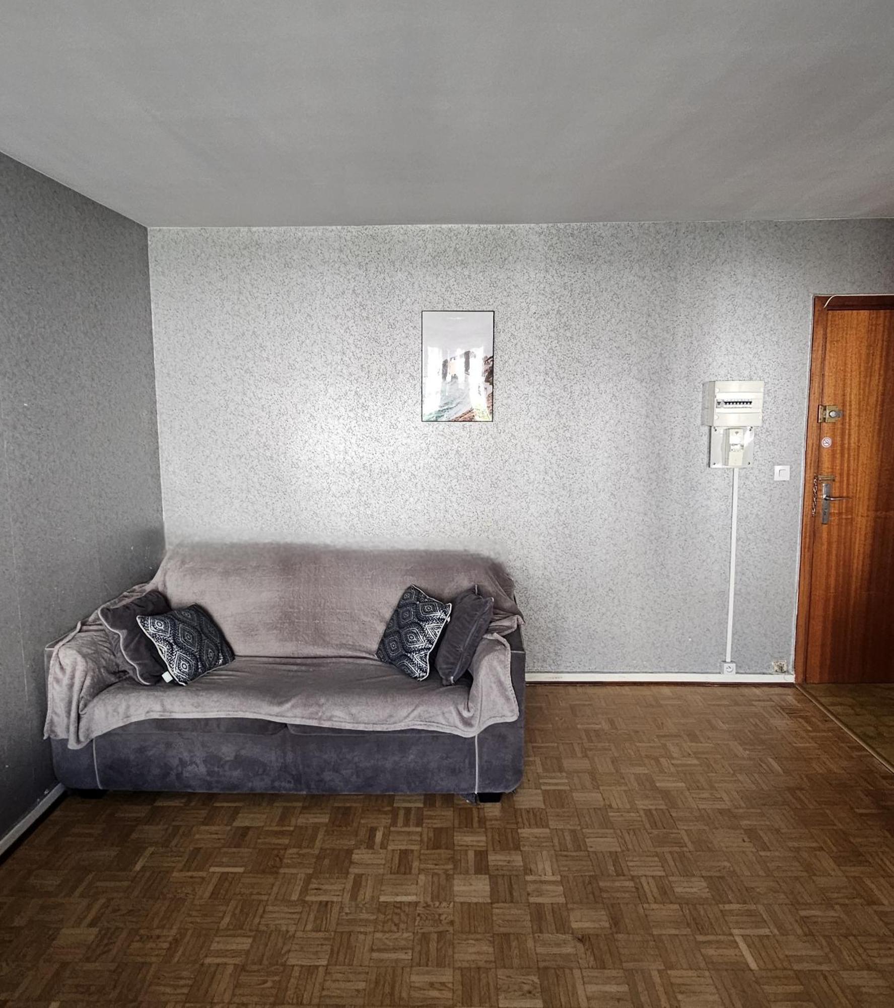 2 Couchages Pour 4 Personnes - Completement Equipe Apartment